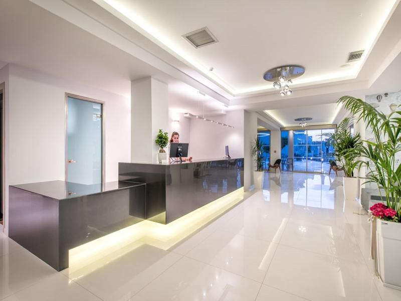 Mediterranee Hotel Planos  Exterior photo